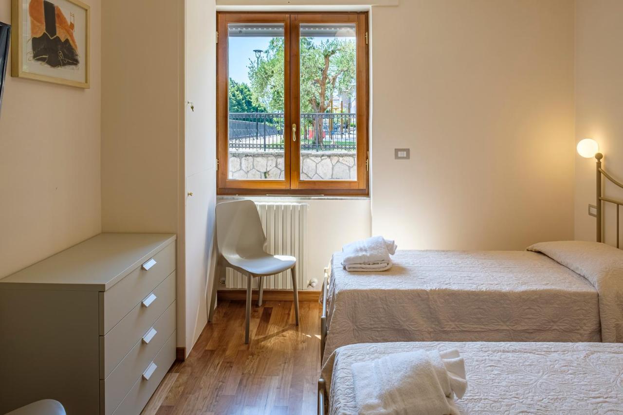 Twin Room Private Bathroom