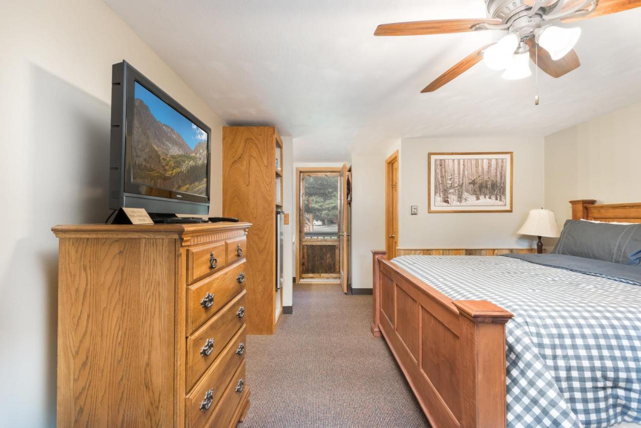 Executive Queen Room