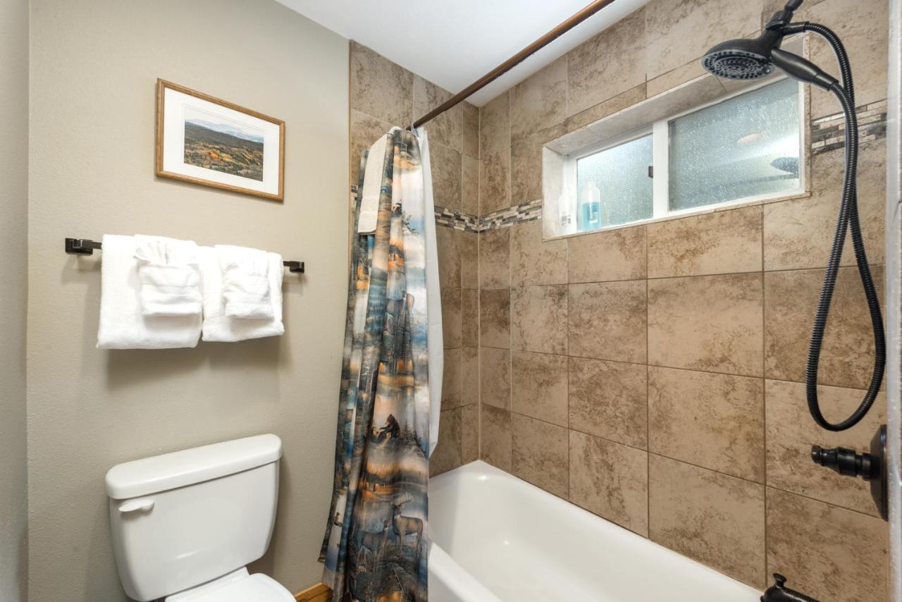 Executive Queen Room