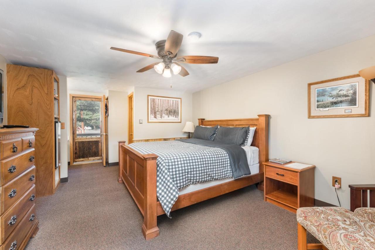 Executive Queen Room