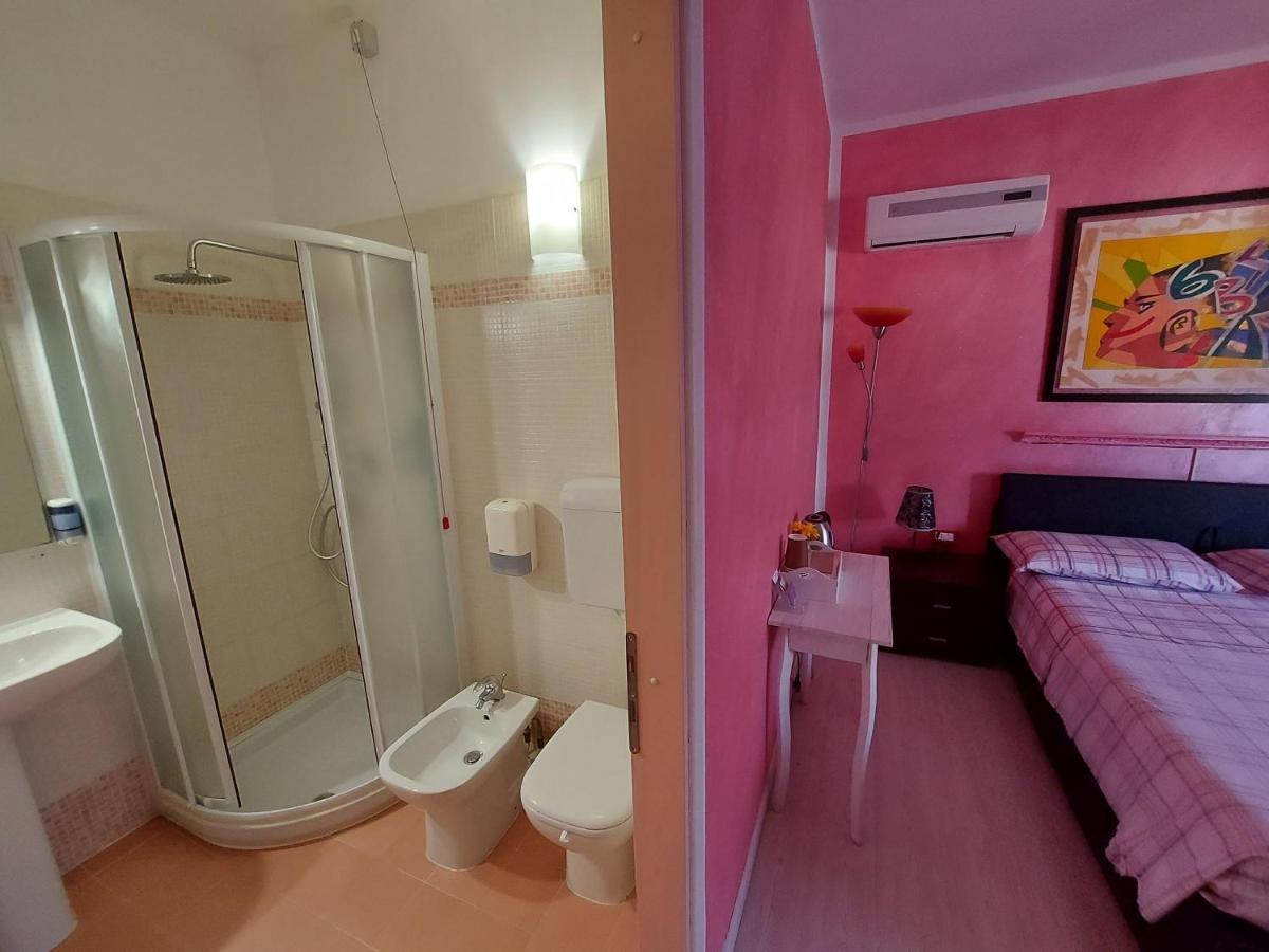 Double Room,1022298979:JPEG