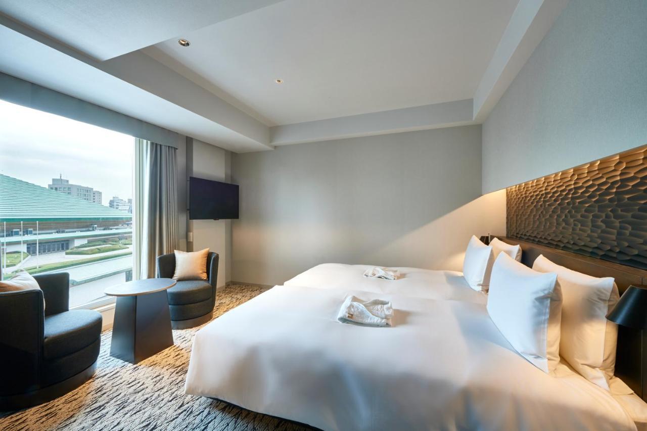 Standard Hollywood Twin Room Non-Smoking