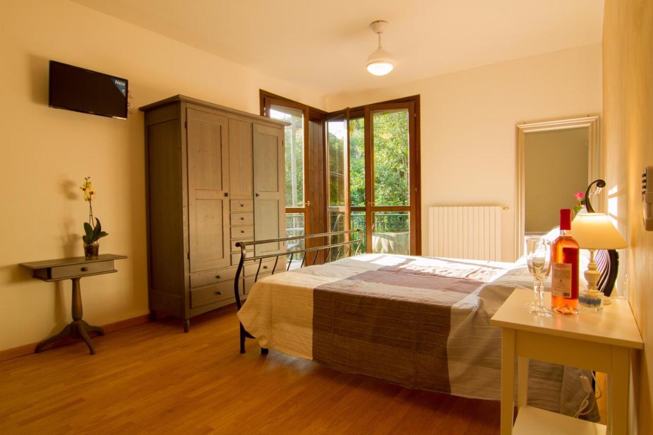 Camera Familiare con Vista Lago