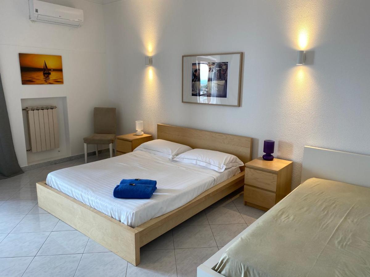 Superior Triple Room with Sea View,1052935975:JPEG