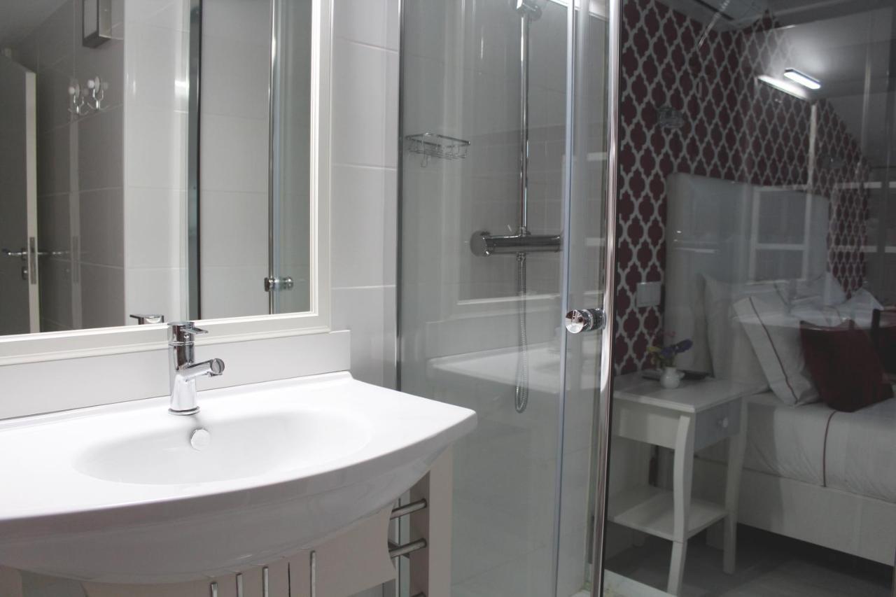 Double Room with Private Bathroom,1052833333:JPEG