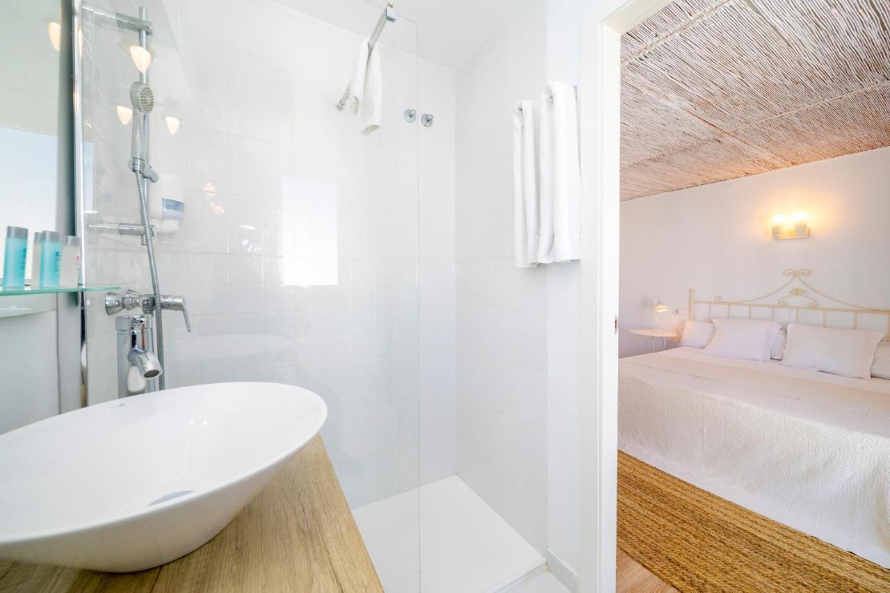 Double King Room with Balcony,1078209496:JPEG