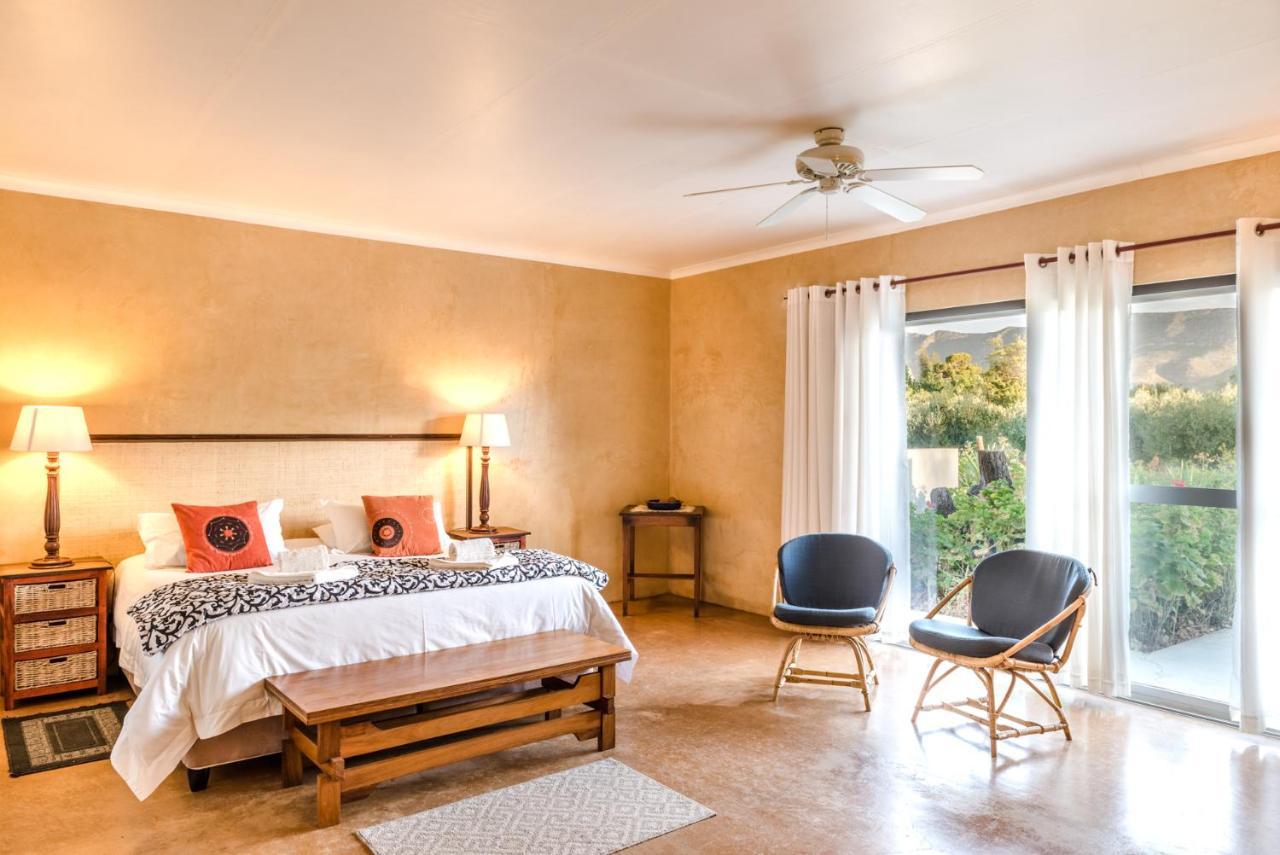 Deluxe King Suite
