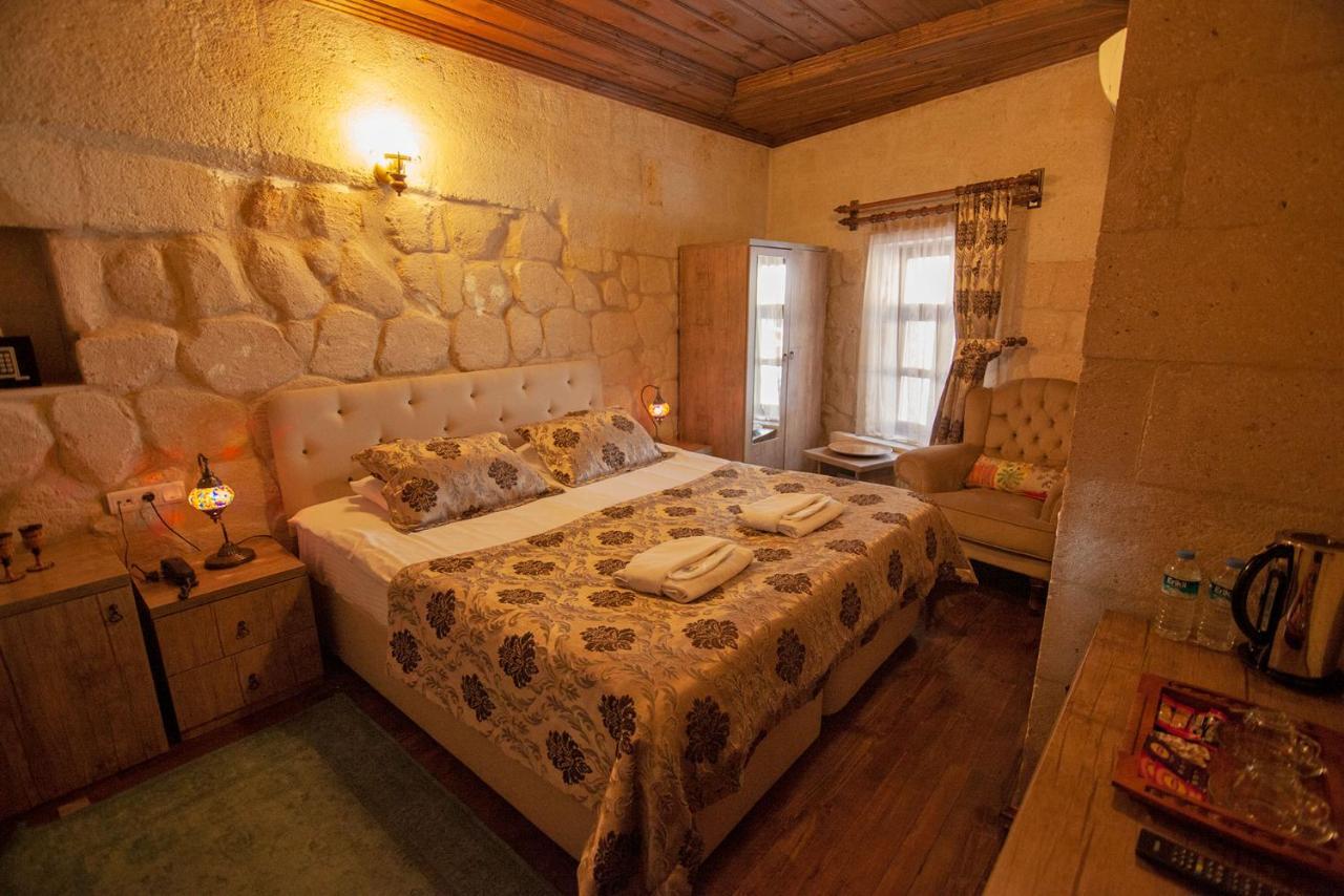 Deluxe Room with Bath
