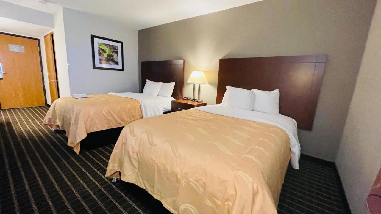 Double Room with Two Double Beds - Accessible/Non-Smoking