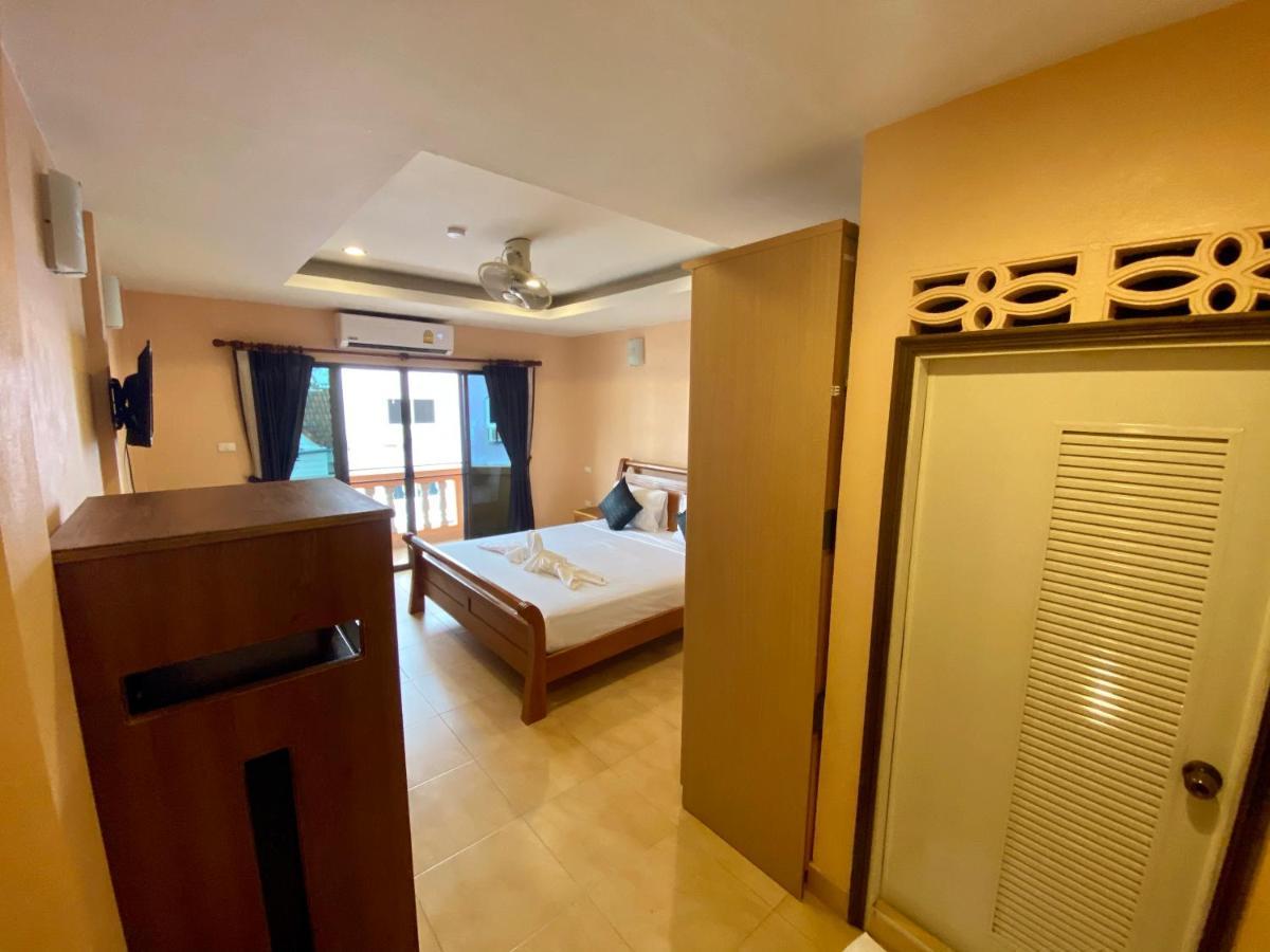 Grand Deluxe Double Room with Balcony,1115119695:JPEG