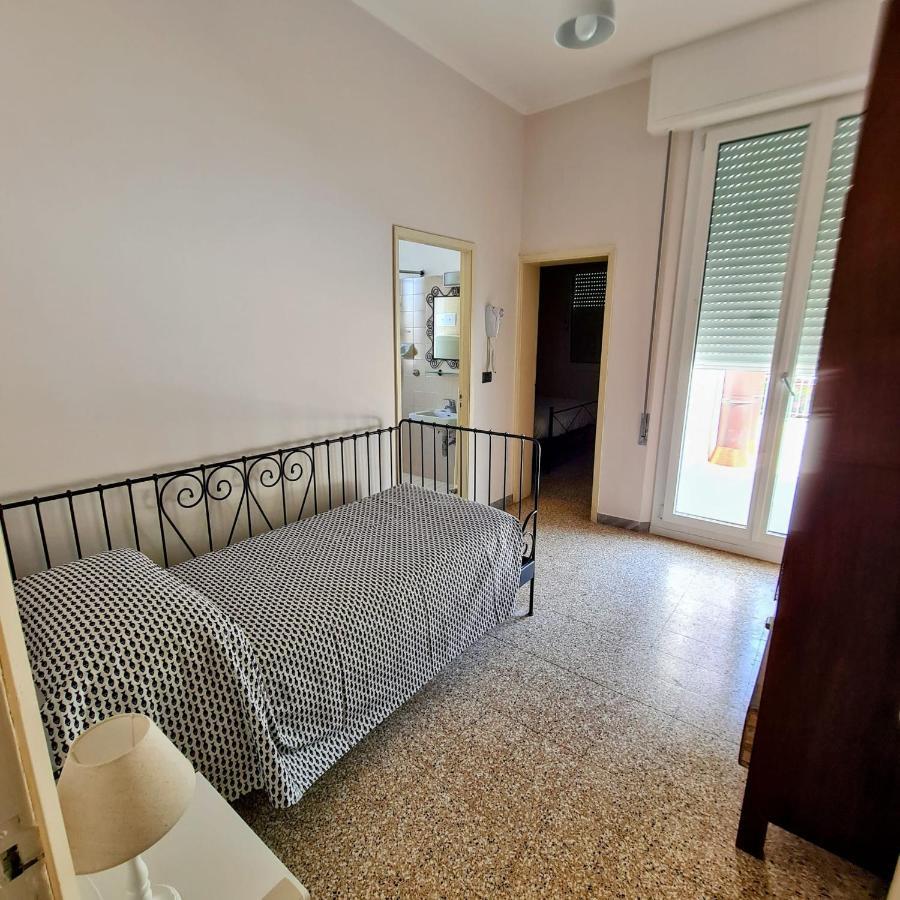 Standard Triple Room,1398532193:JPEG