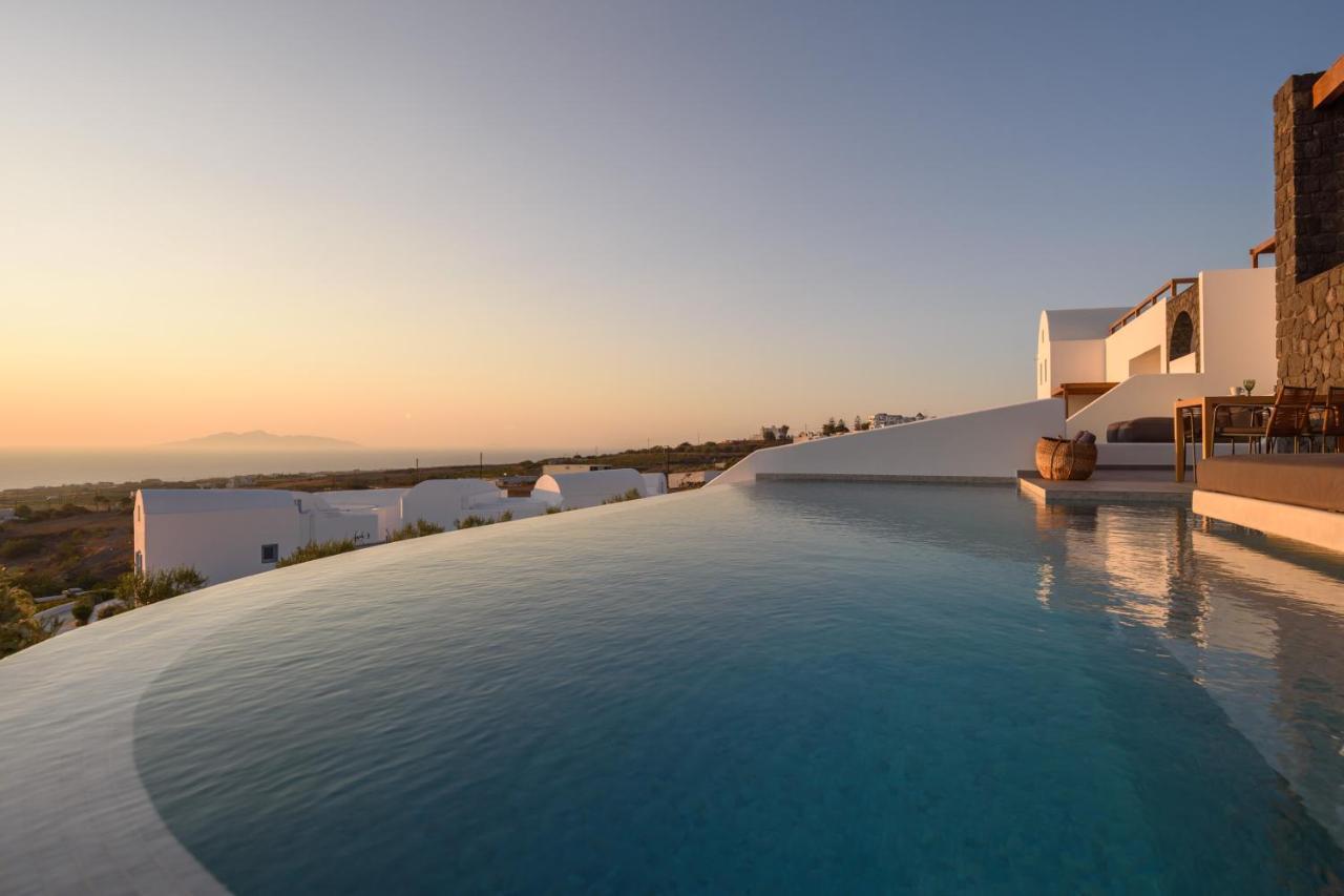 Executive Two-Bedroom Suite Private Pool Sea View