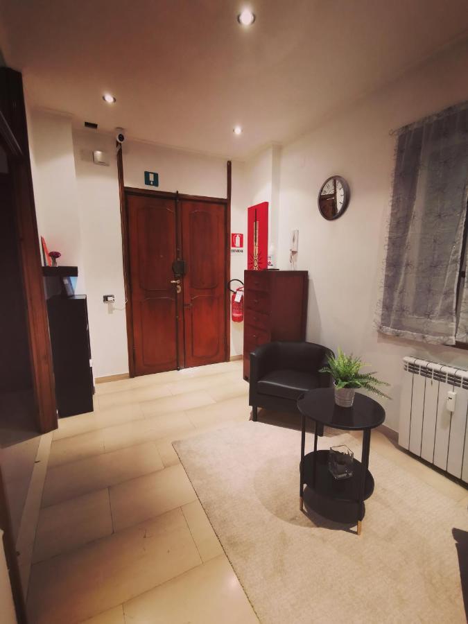 Double Room Private External Bathroom