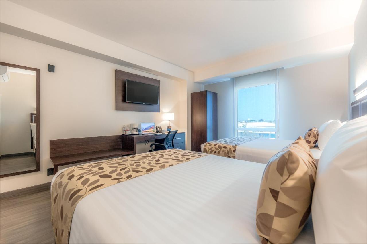 Standard Double Room Two Double Beds Non Smoking