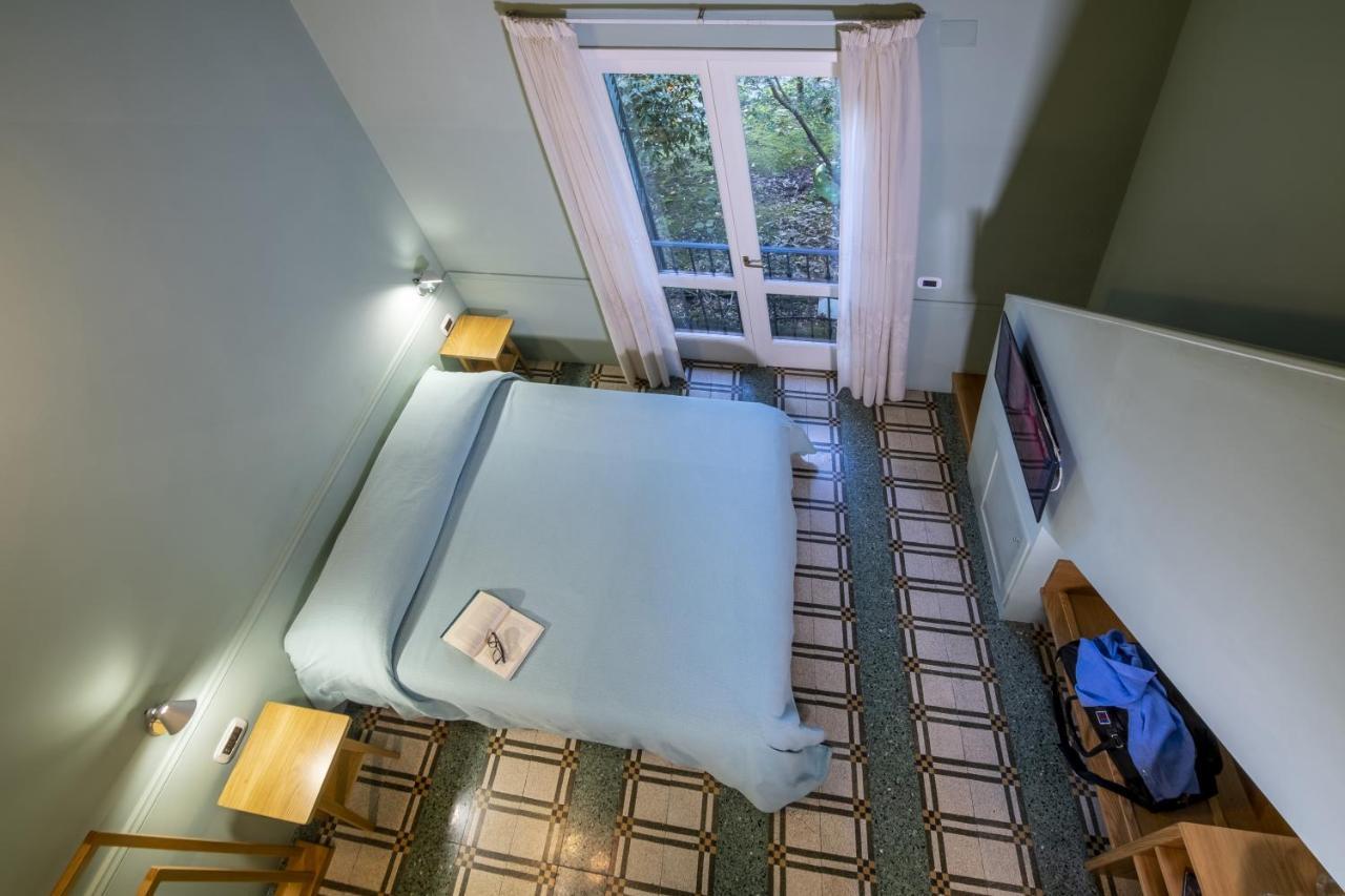 Large Double or Twin Room