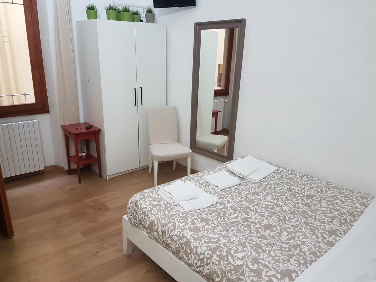 Basic Double Room