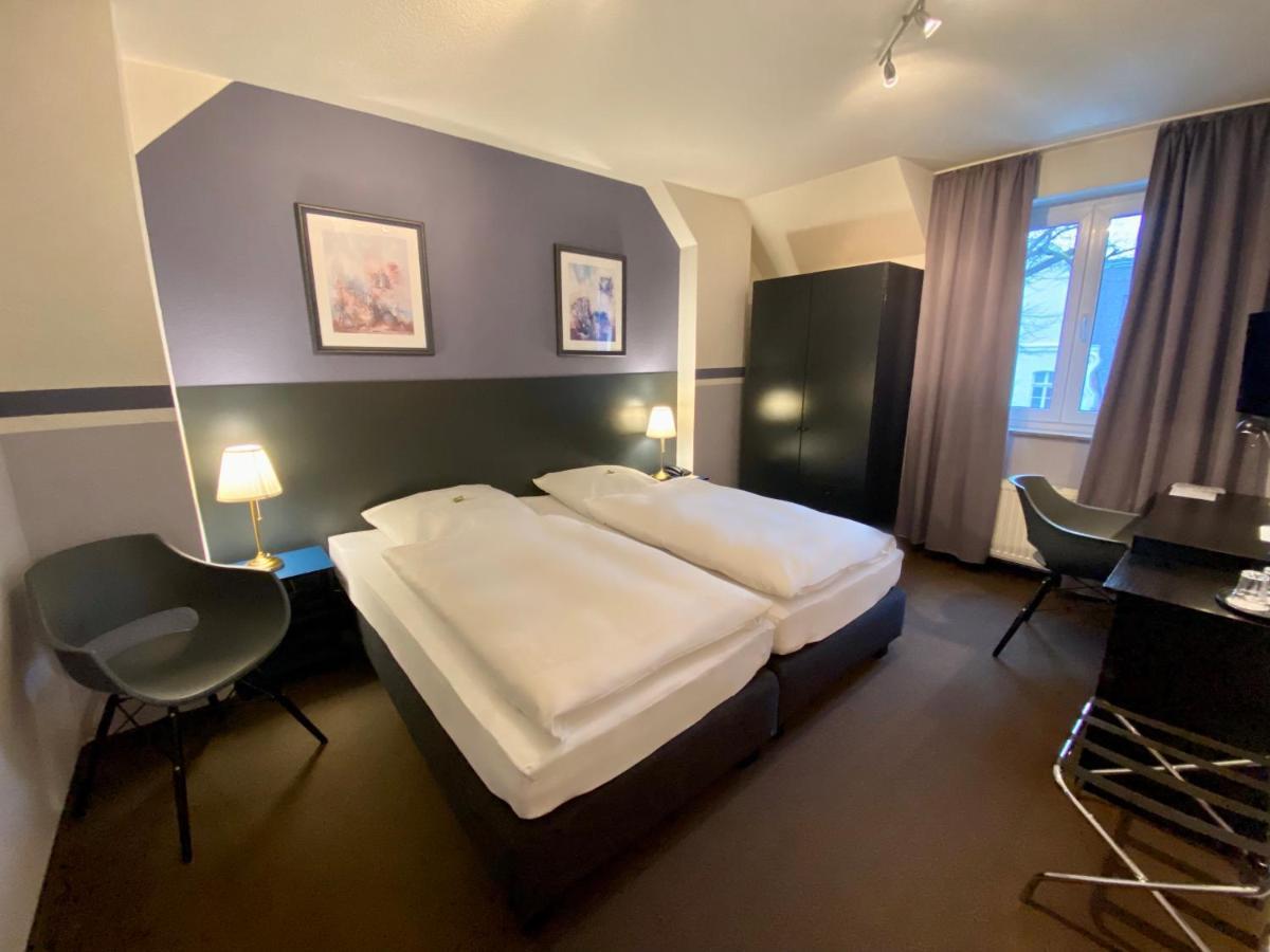 Double Room,1184363517:JPEG