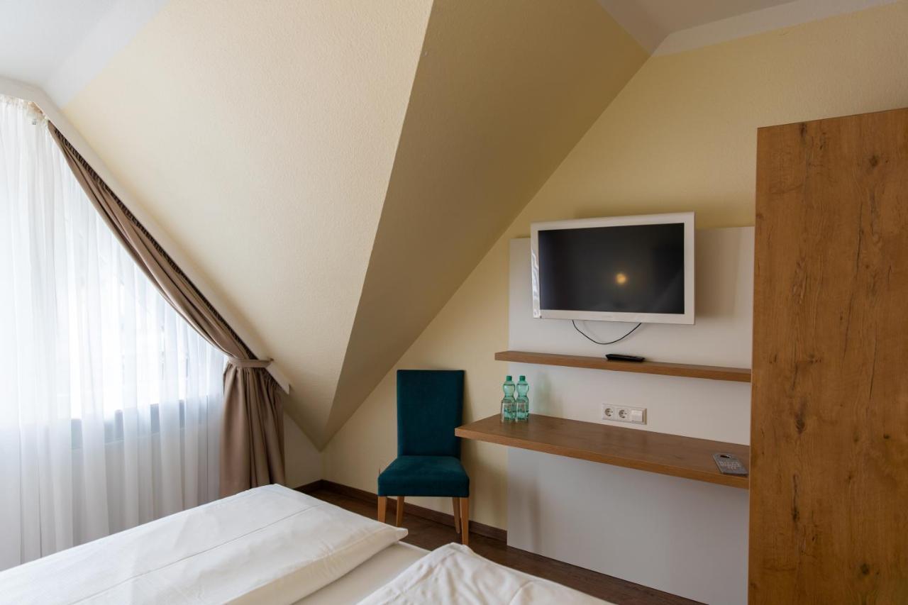 Double Room,1194898003:JPEG