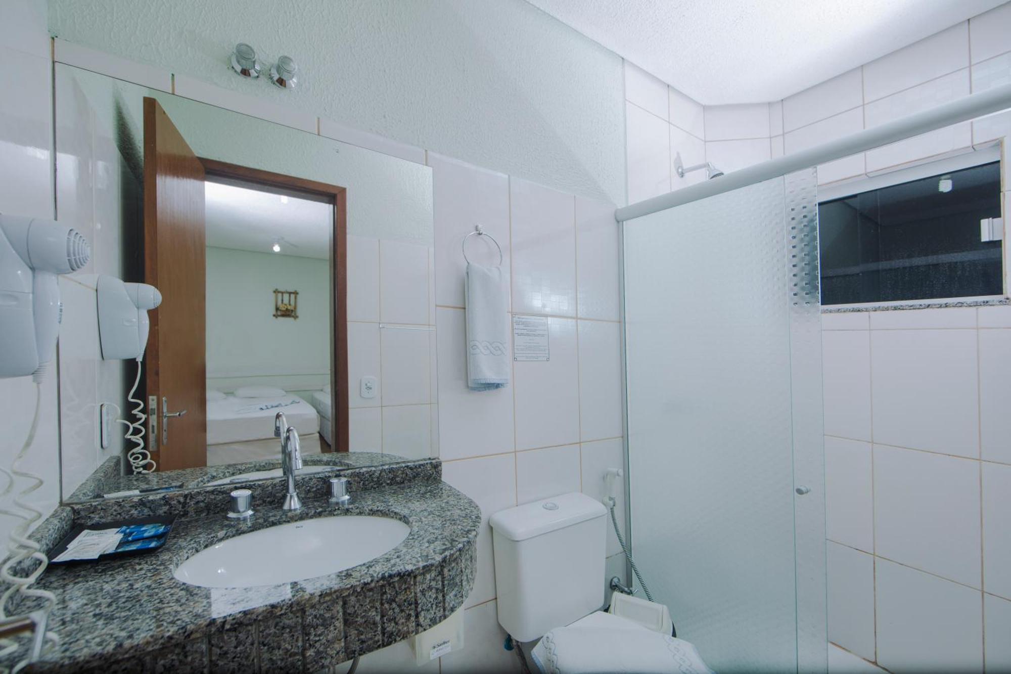 Quarto Triplo Standard (Bloco 02)