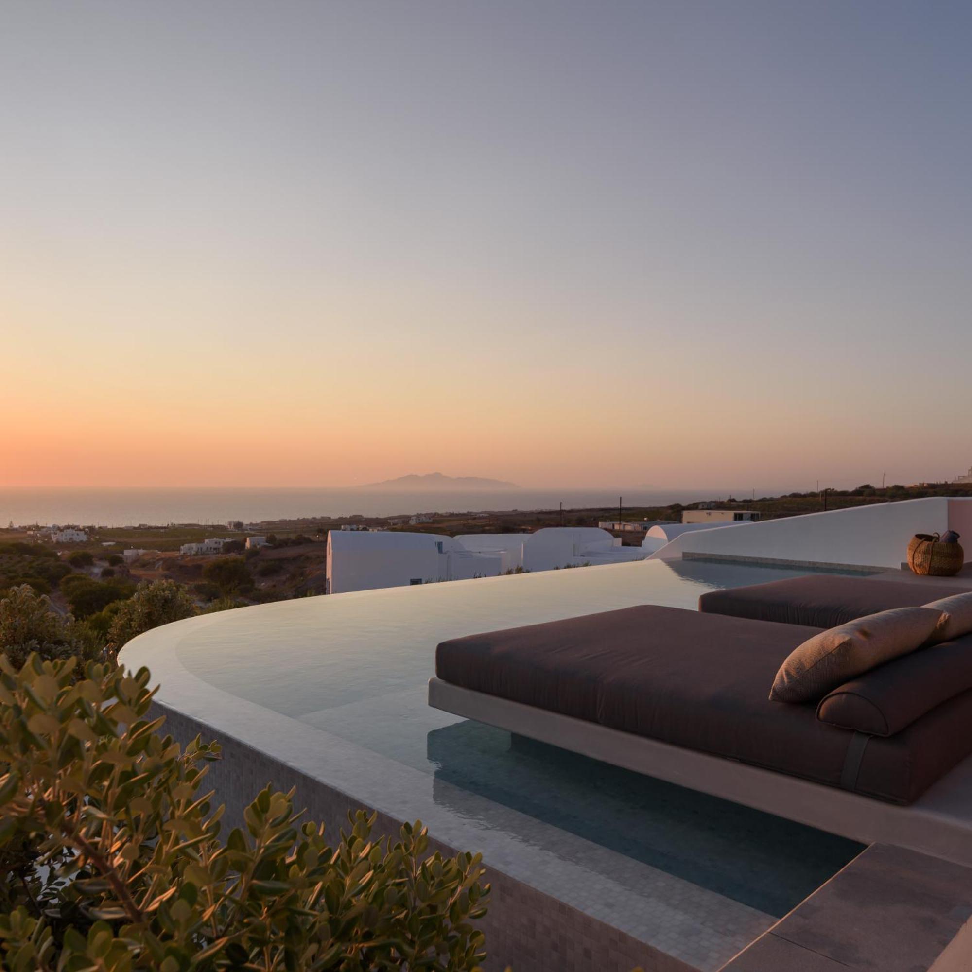 Executive Two-Bedroom Suite Private Pool Sea View