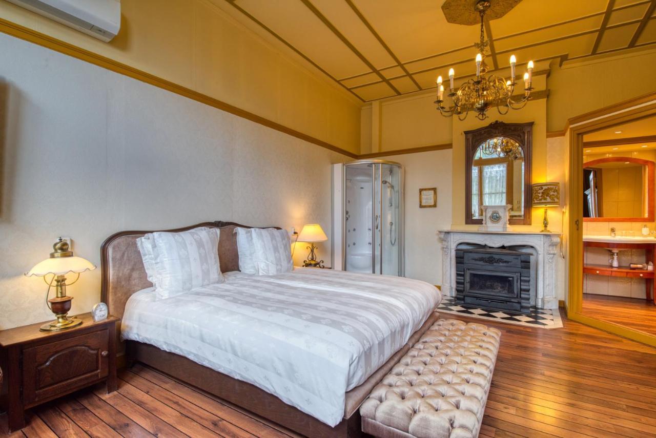 Prestige Room