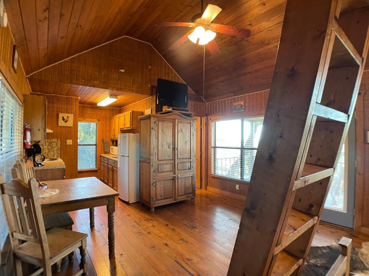 Family Cabin Two Queen Beds