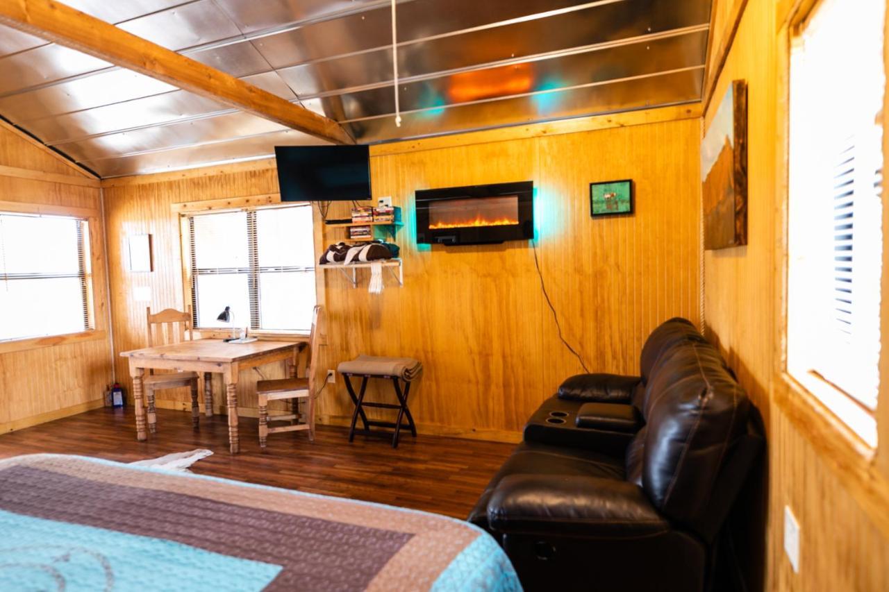 King Cabin Roof Deck