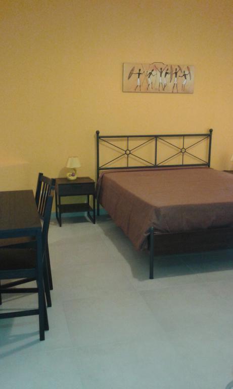 Large Double Room,132610959:JPEG