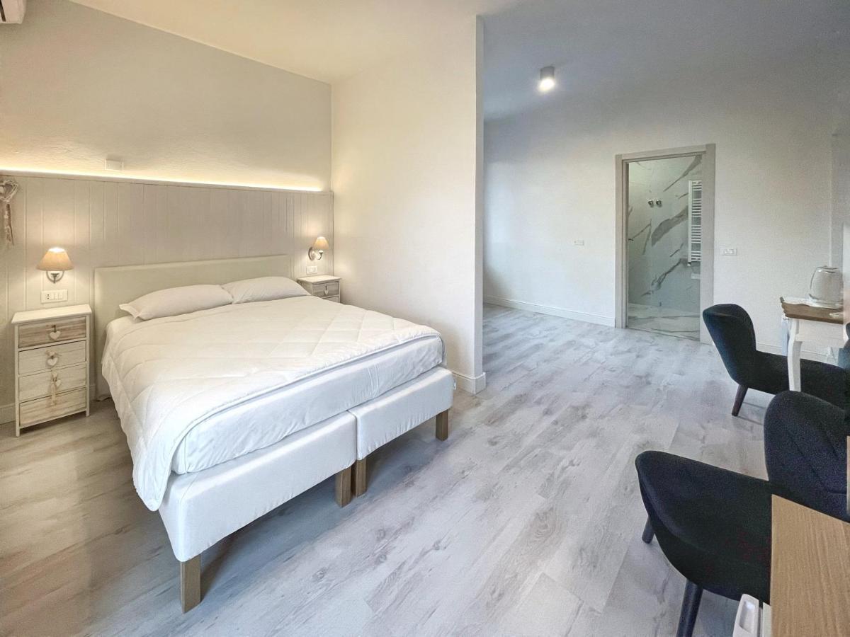 Deluxe Double Room Balcony