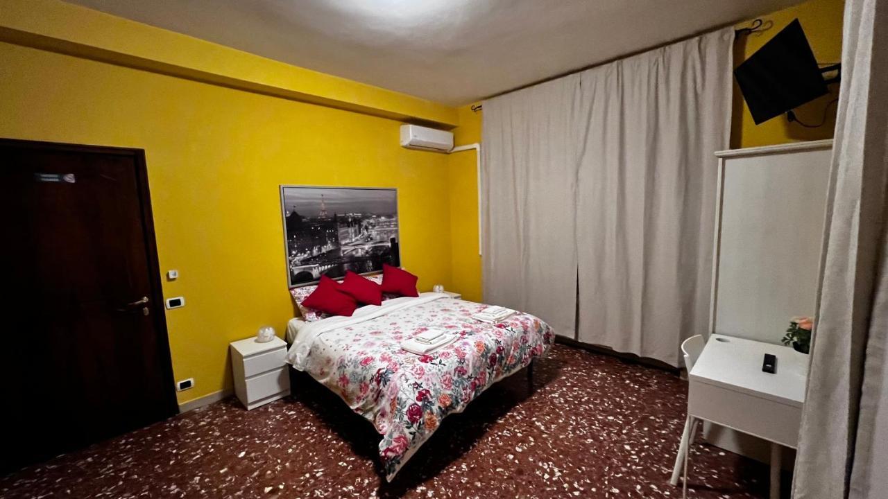 Double Room Private External Bathroom