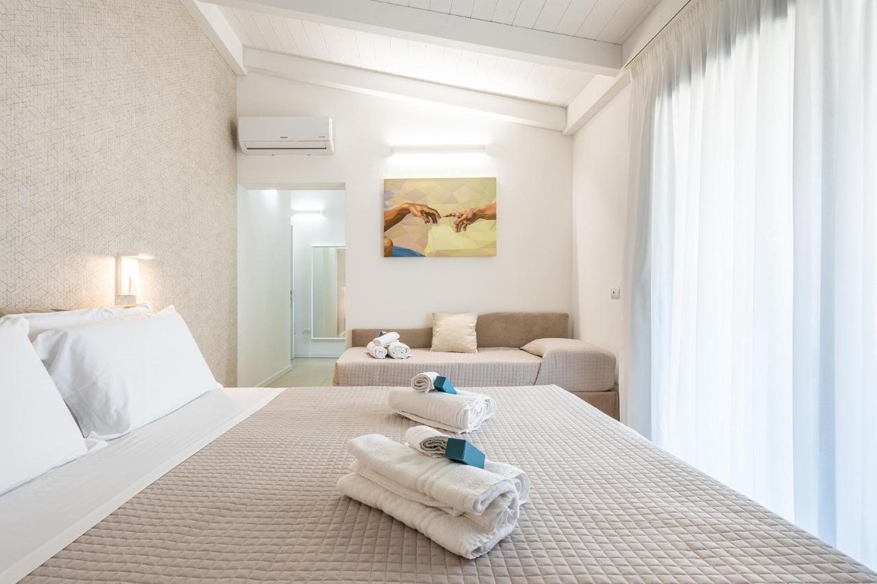 Triple Room with Garden View,1335808061:JPEG