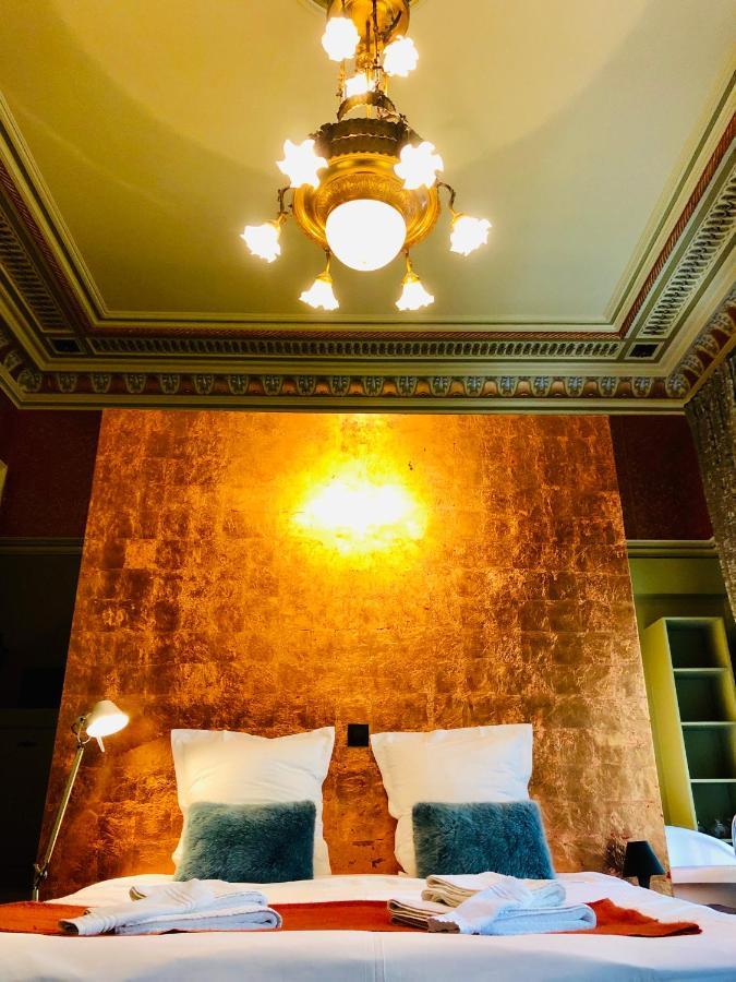 Golden Suite