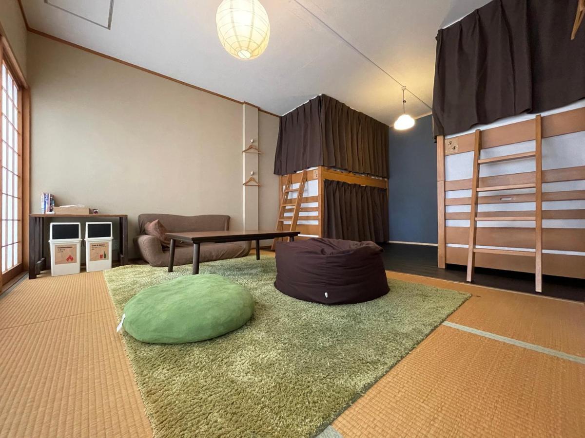 Bunk Bed Mixed Dormitory Room