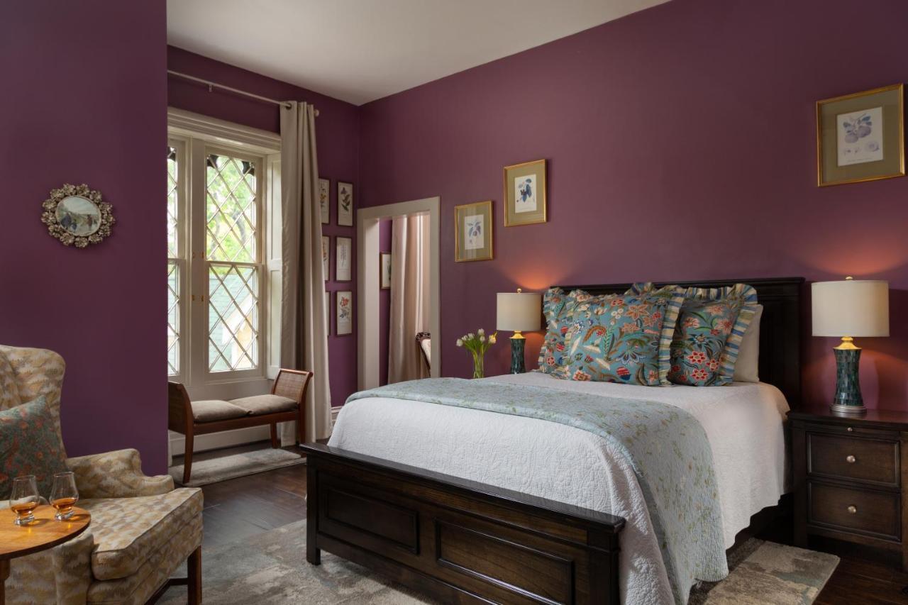 King Room Garden View