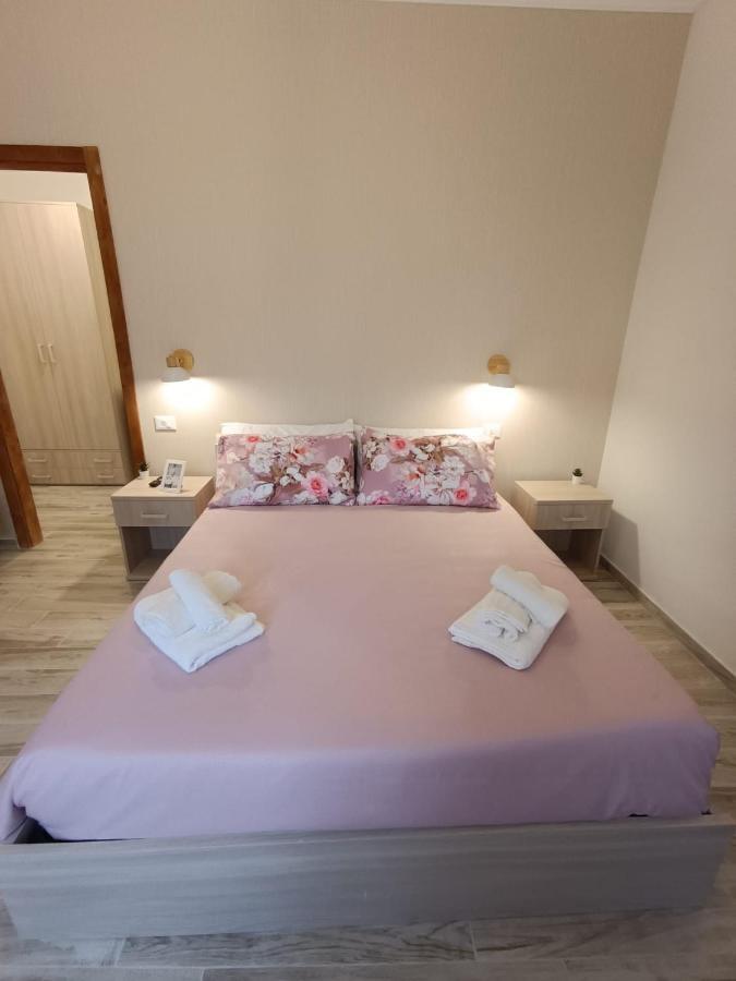 Triple Room Private Bathroom