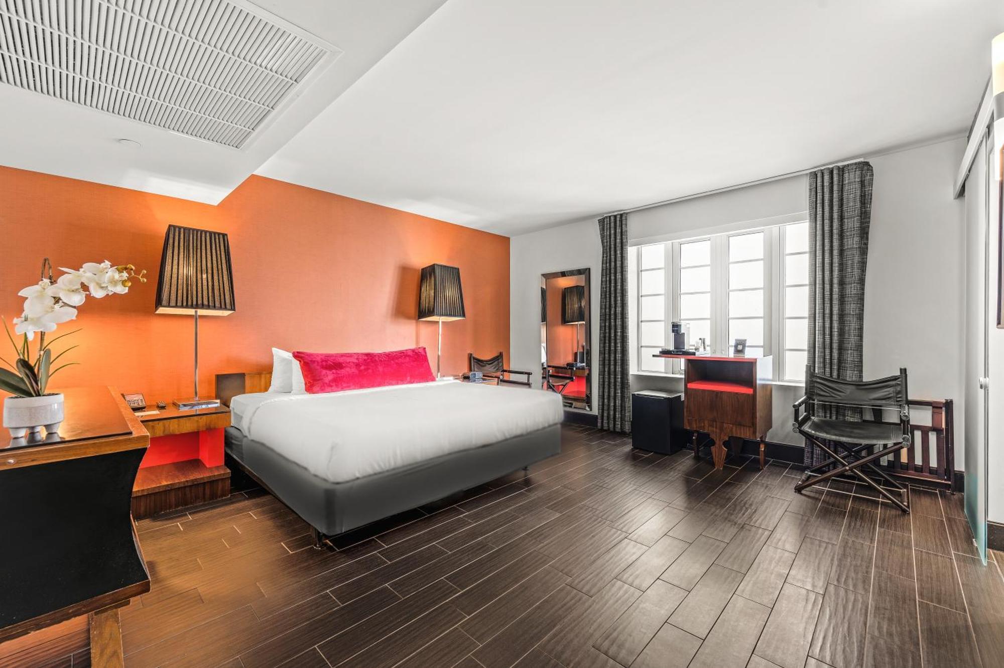 Deluxe King Room,1448683528:JPEG