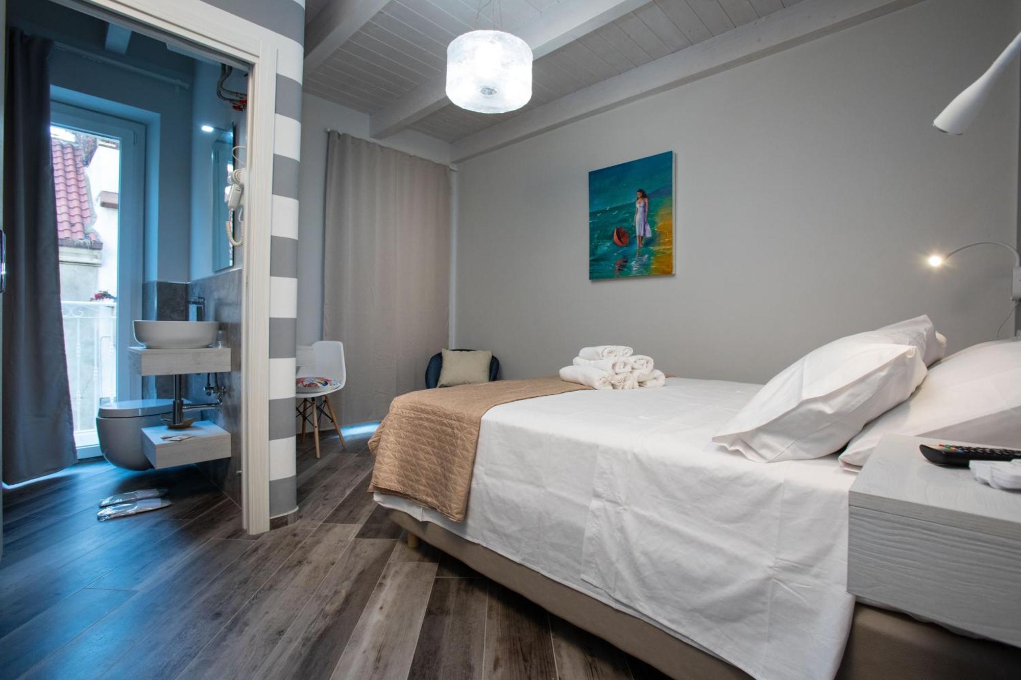 Deluxe Double Room Balcony