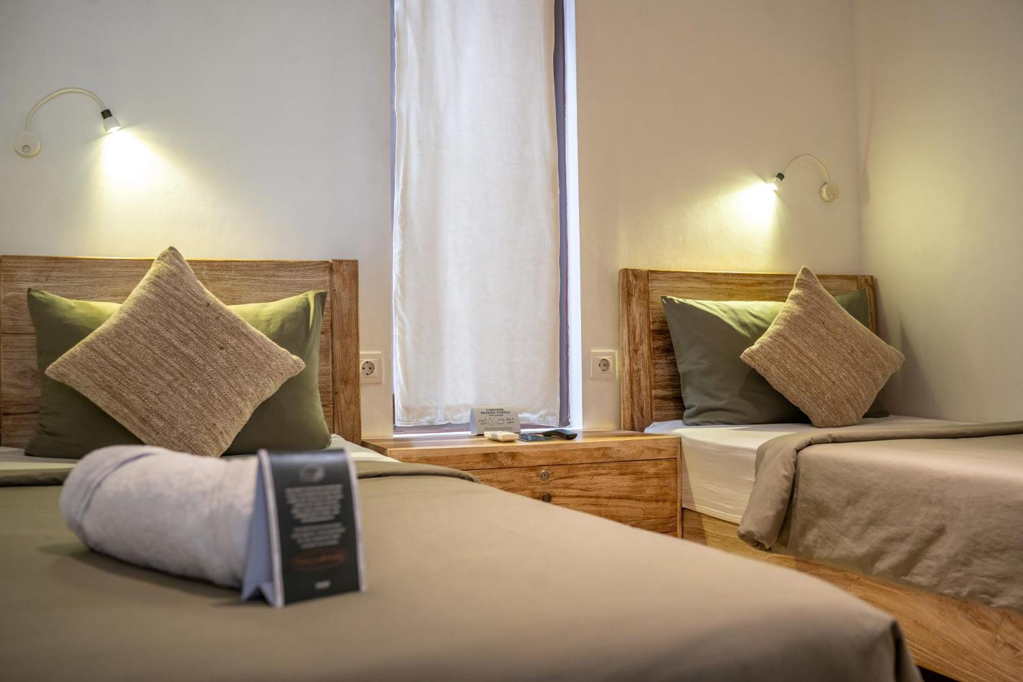 Twin Room with Private Bathroom,1499975428:JPEG