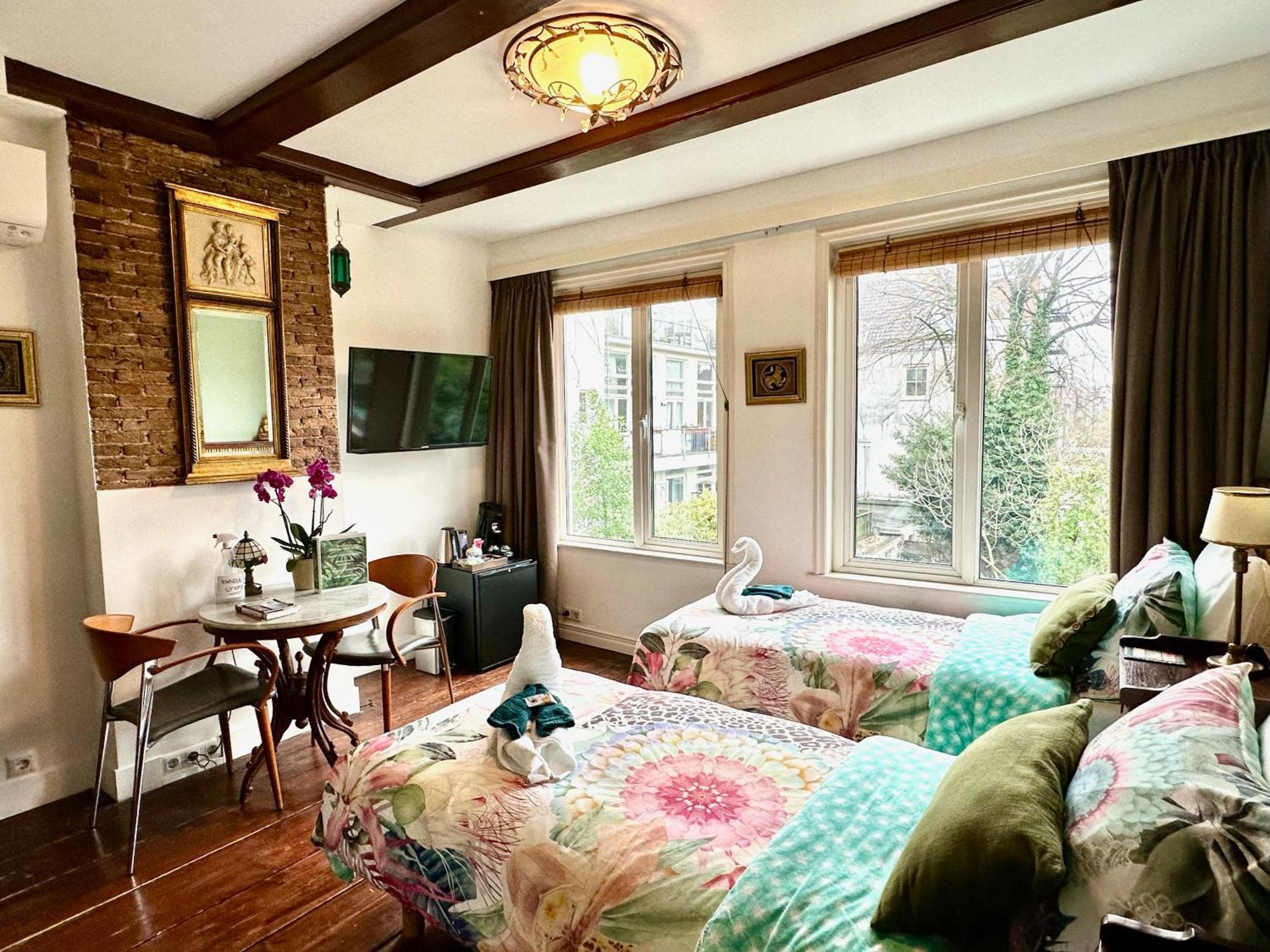 Superior Deluxe Double or Twin Room