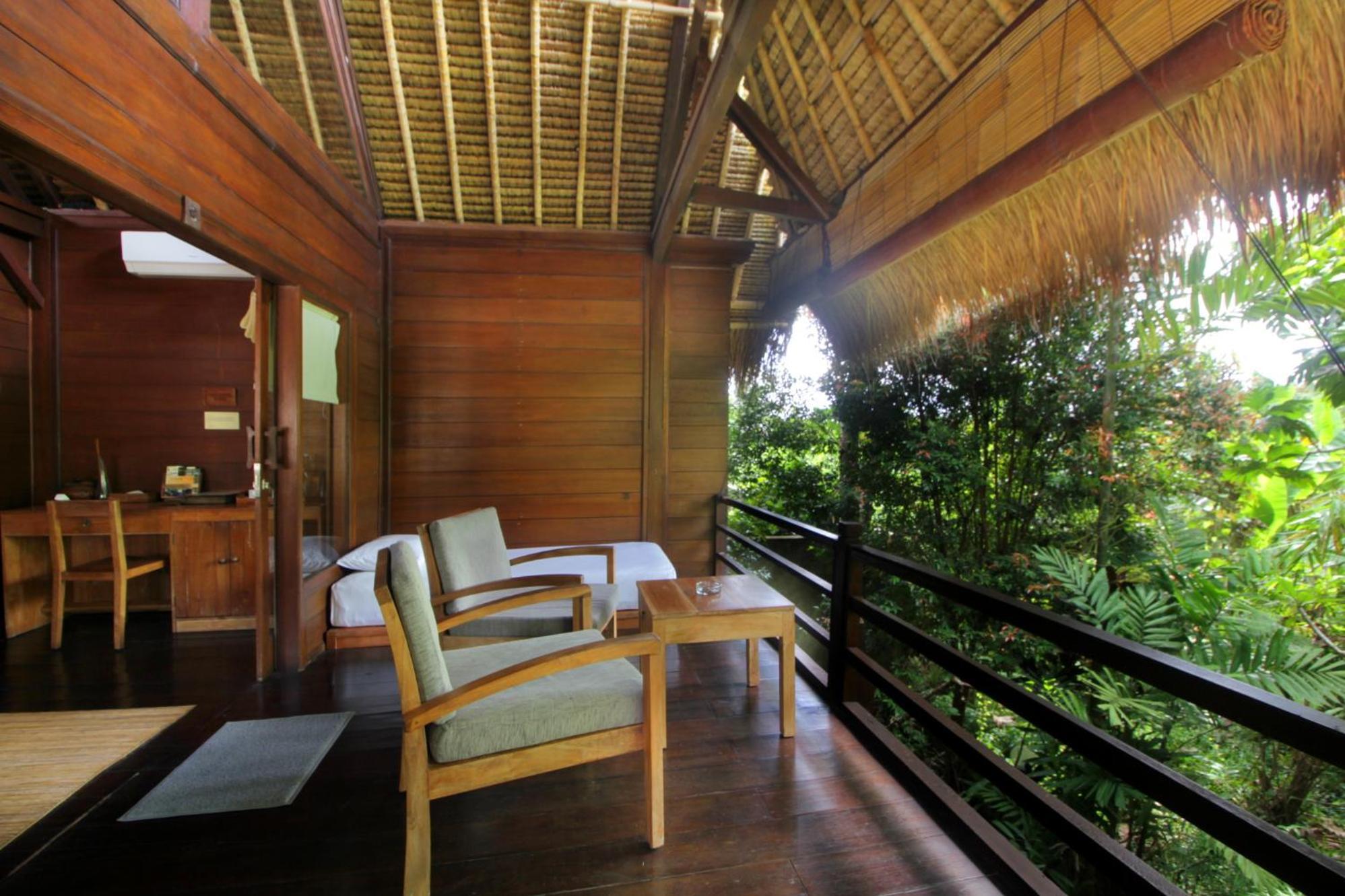Deluxe Double Wooden Room