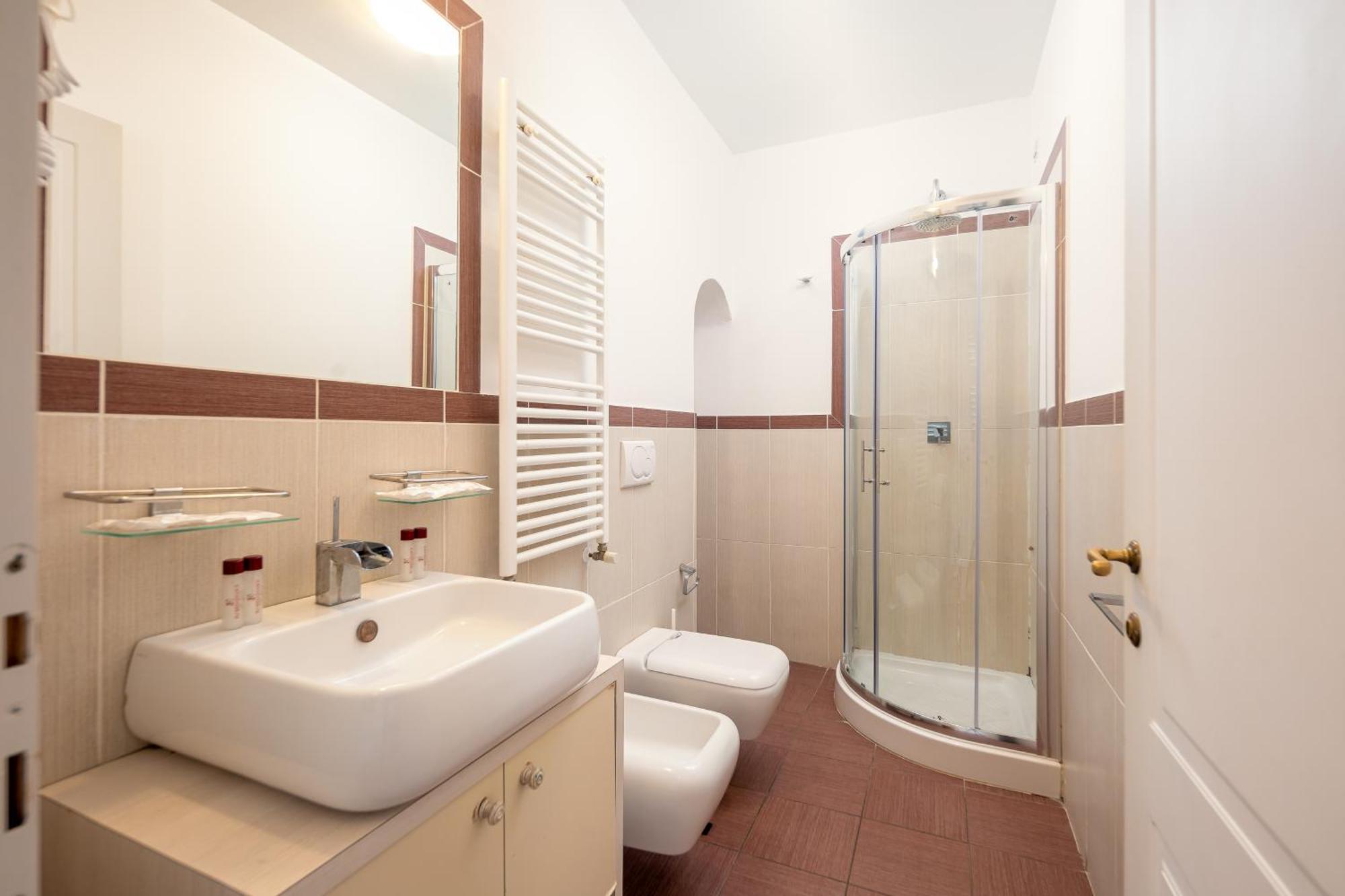 Junior Suite,1551826696:JPEG