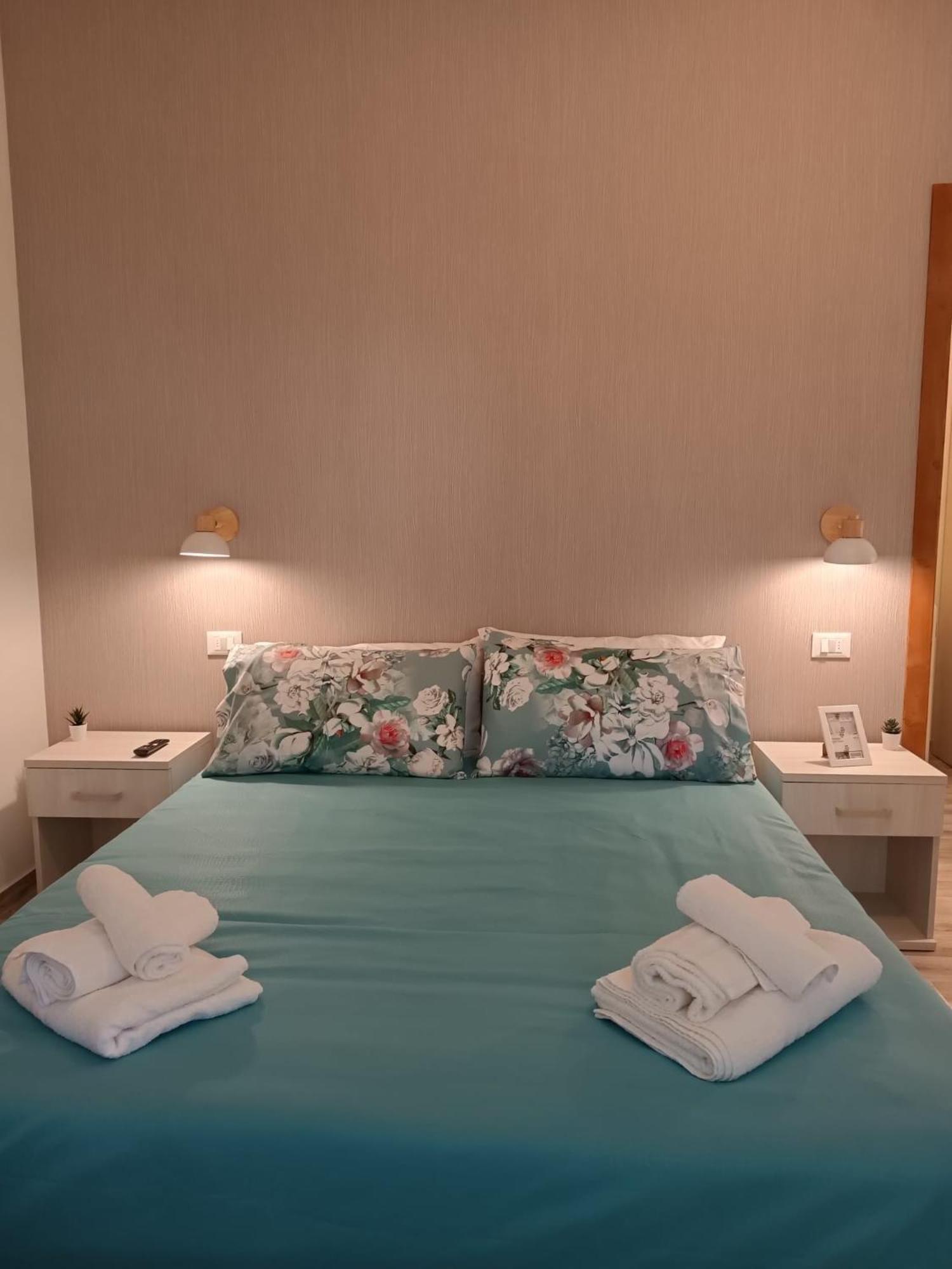 Triple Room Private Bathroom