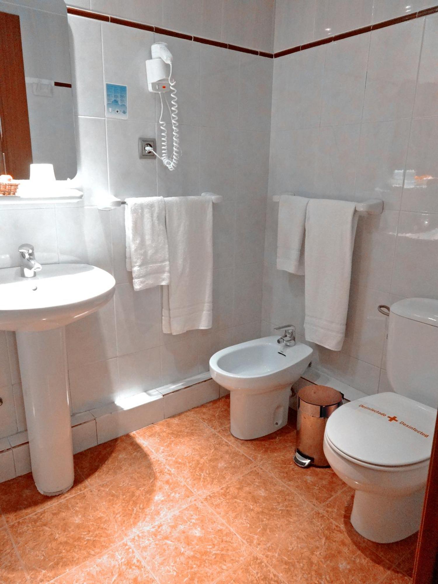 Double or Twin Room La Rambla Views