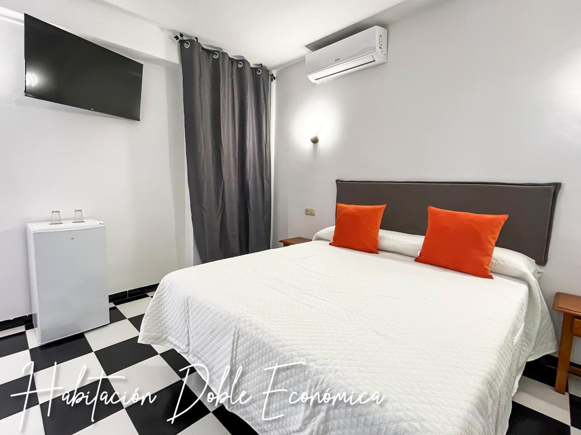 Economy Double Room