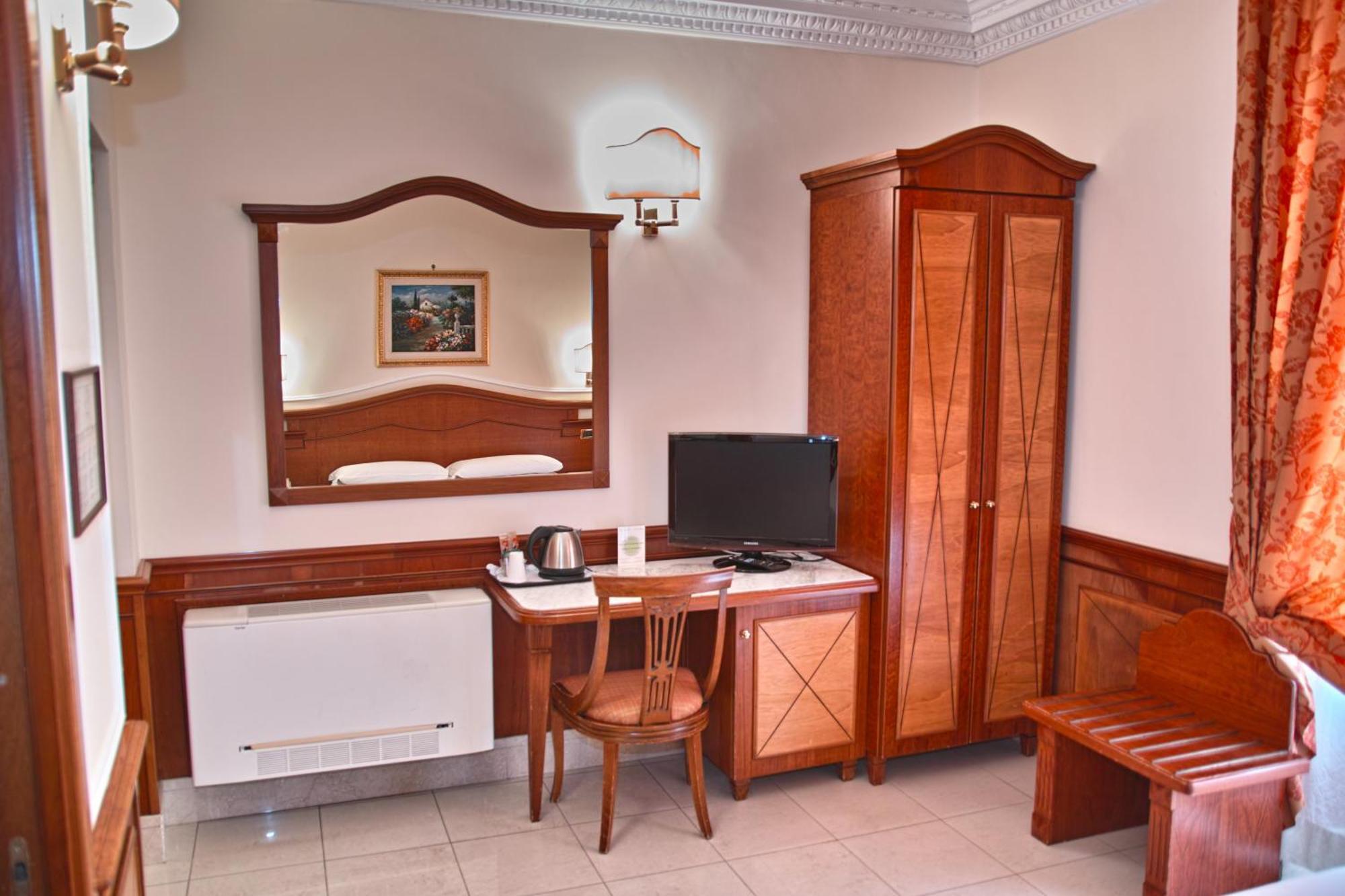 Habitación Doble con vistas a la ciudad - 1 o 2 camas