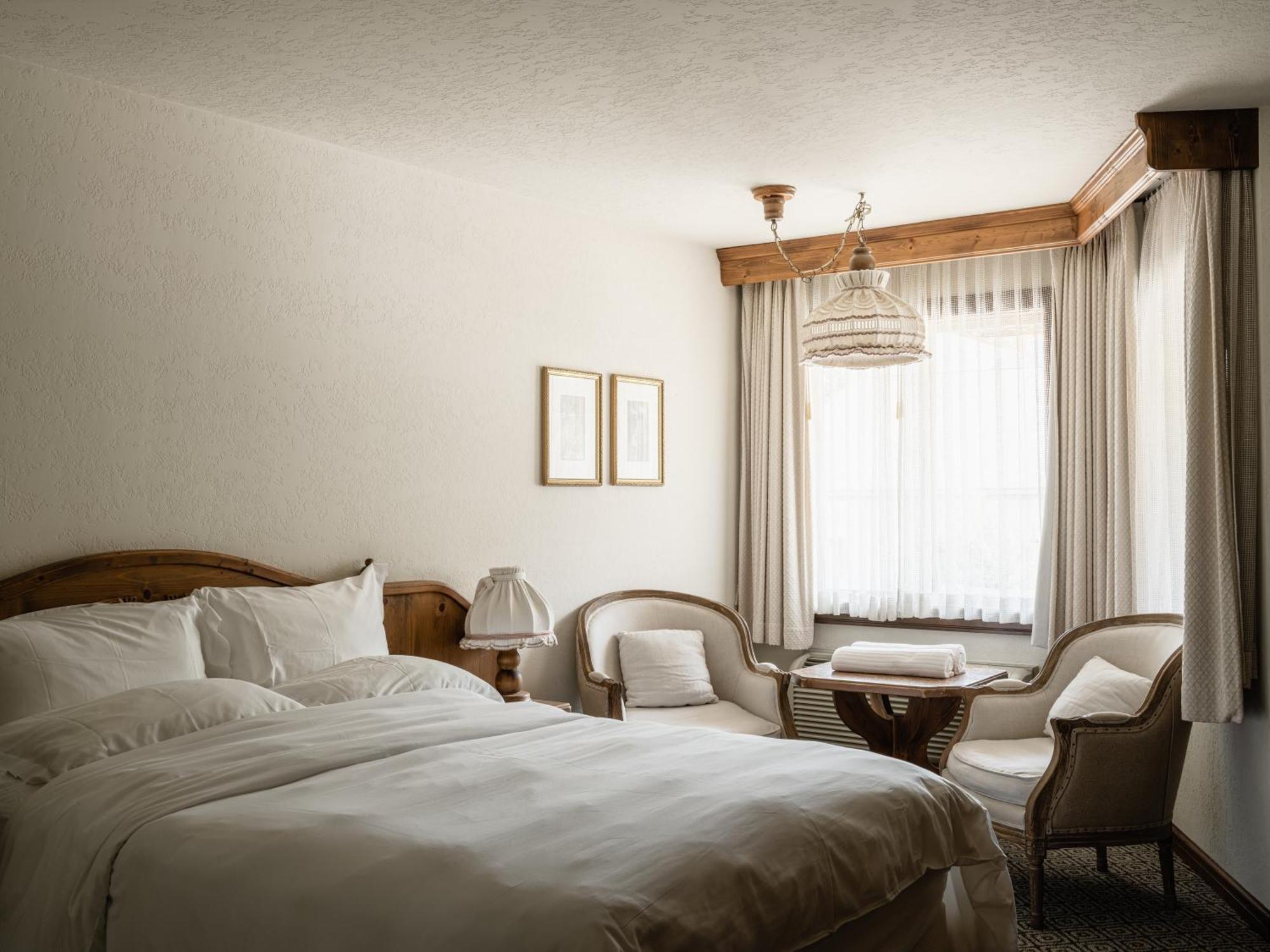 Classic King Room