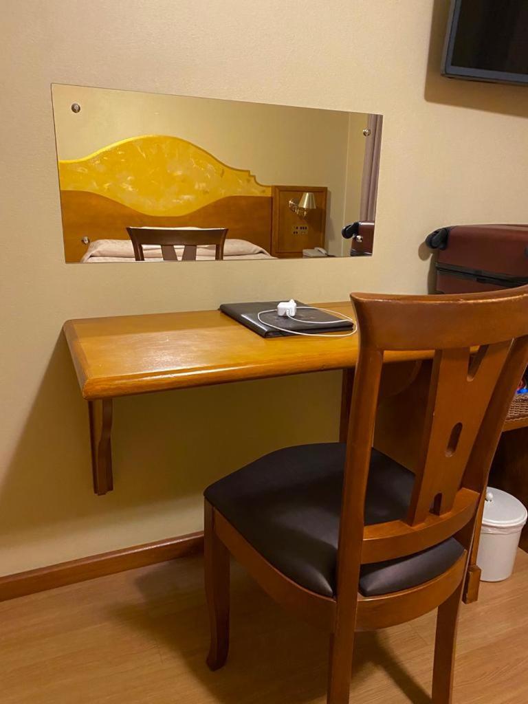 Queen Room - Disability Access,1571307401:JPEG