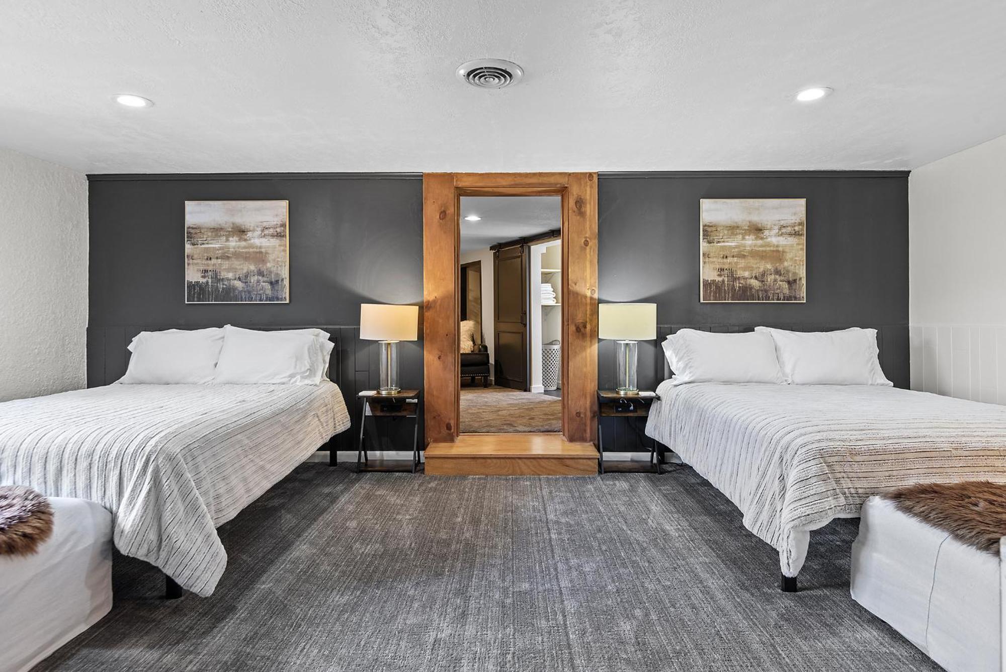 Suite Terrace,1574775431:JPEG