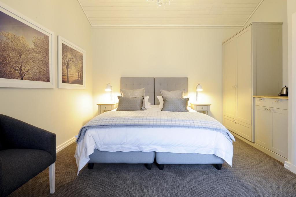 Deluxe Double Room with Shower