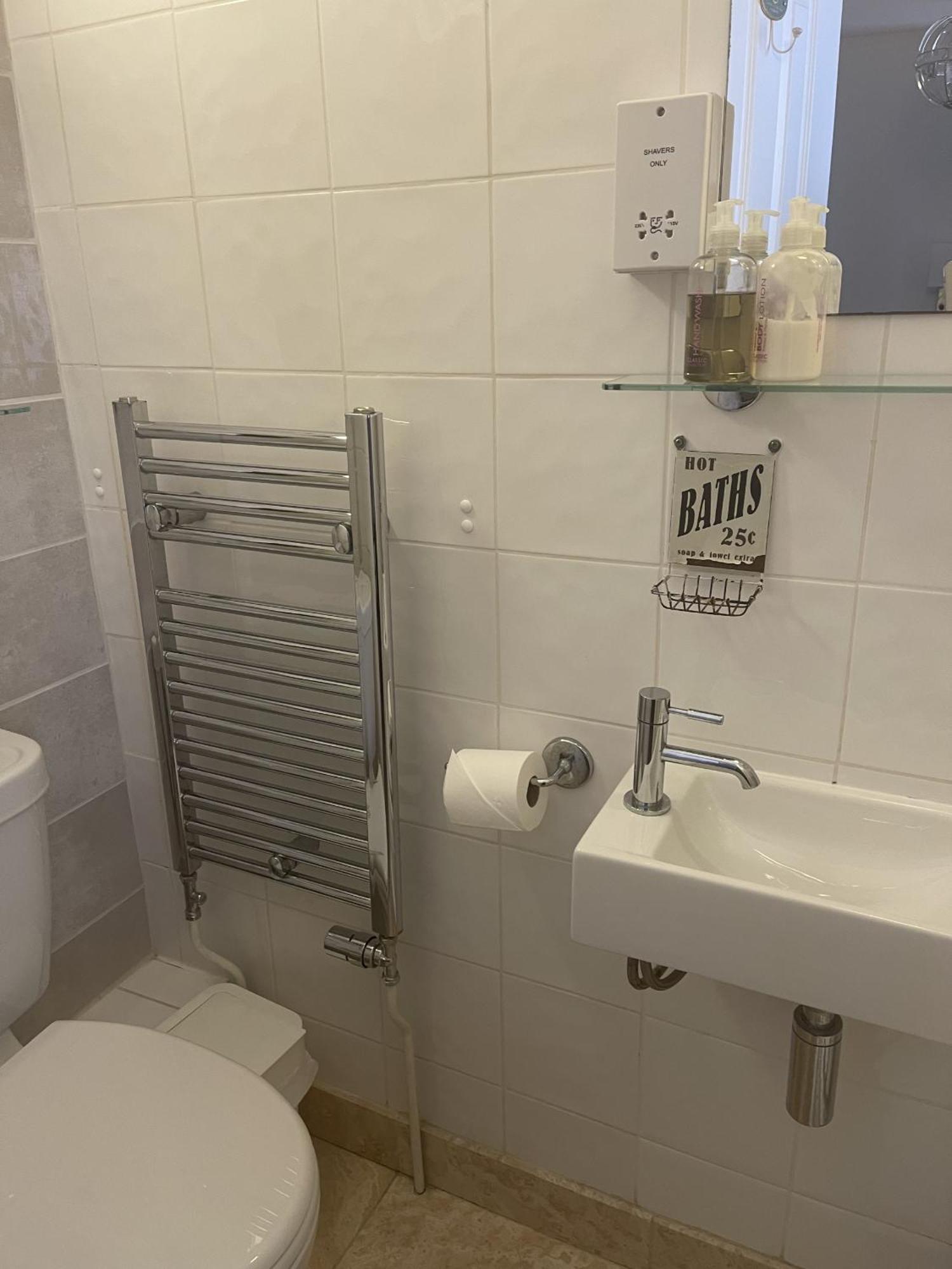 Small Single Room
